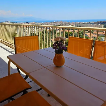 Apartmán Blue - Floor, Sea View, Pool, Tennis Antibes